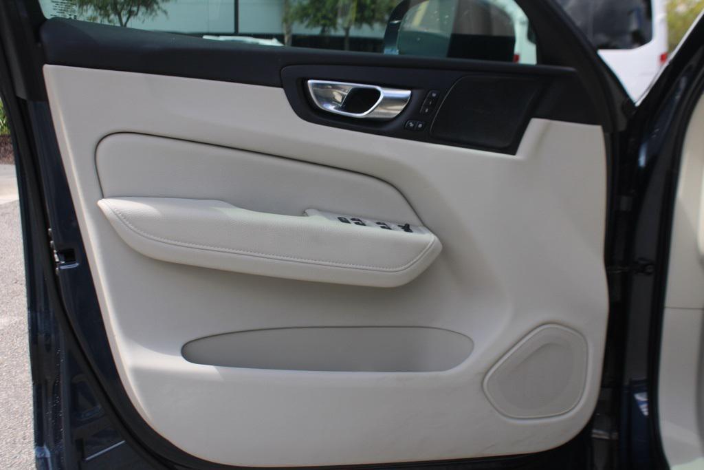 used 2022 Volvo XC60 Recharge Plug-In Hybrid car, priced at $39,778