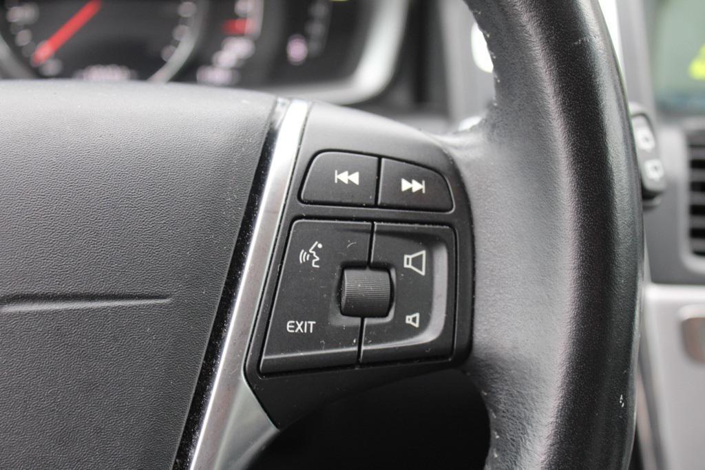 used 2017 Volvo XC60 car, priced at $14,558