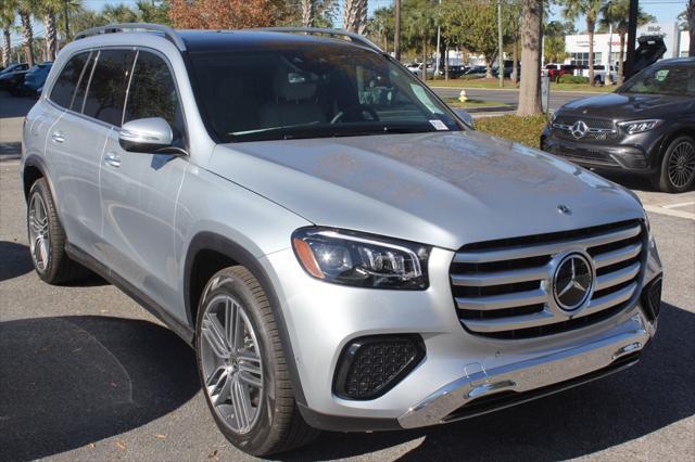 new 2025 Mercedes-Benz GLS 450 car, priced at $95,155