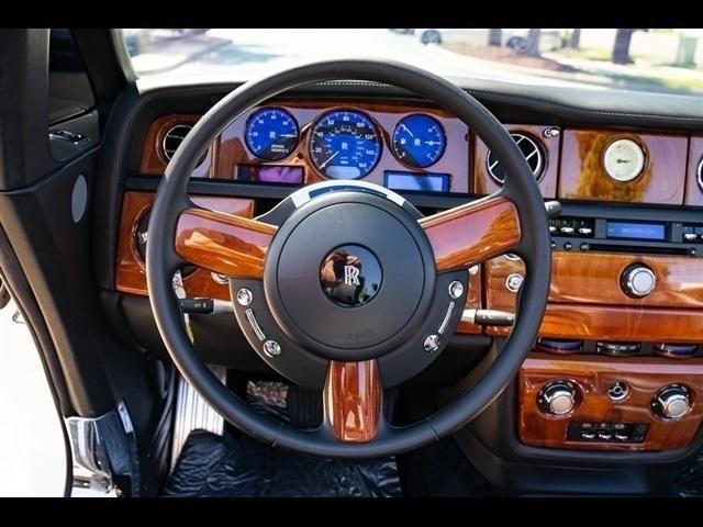 used 2009 Rolls-Royce Phantom Drophead Coupe car, priced at $198,988