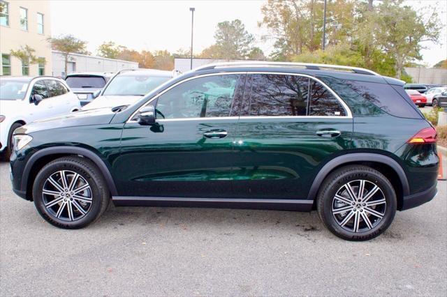 new 2025 Mercedes-Benz GLE 450 car, priced at $81,565