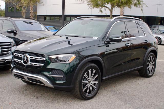 new 2025 Mercedes-Benz GLE 450 car, priced at $81,565