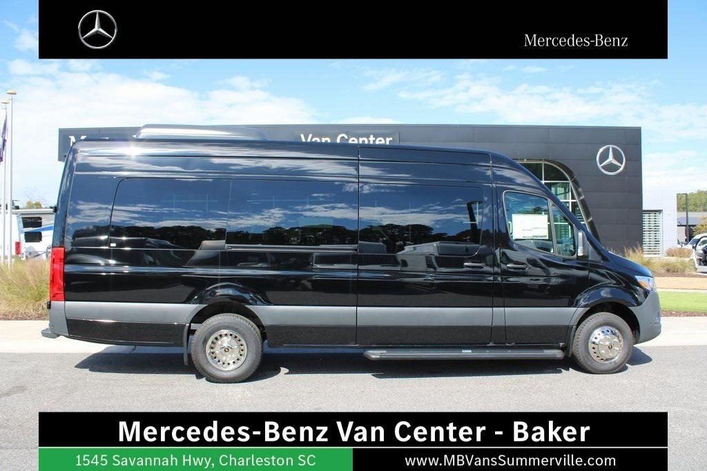 new 2024 Mercedes-Benz Sprinter 3500 car, priced at $125,110