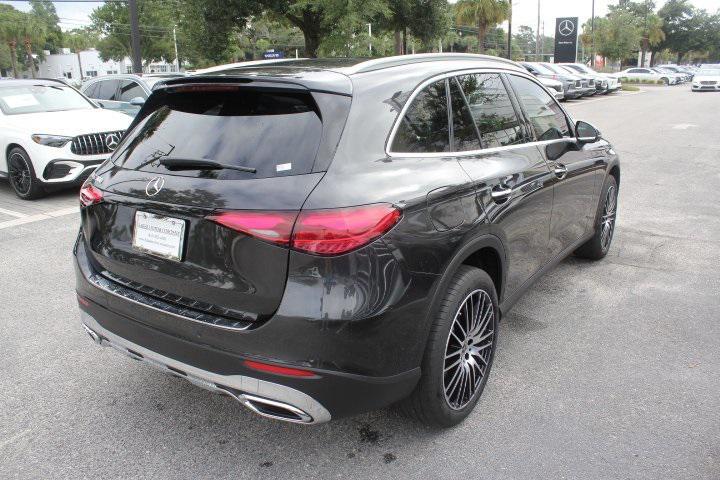 new 2025 Mercedes-Benz GLC 300 car, priced at $59,085