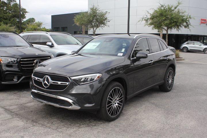 new 2025 Mercedes-Benz GLC 300 car, priced at $59,085