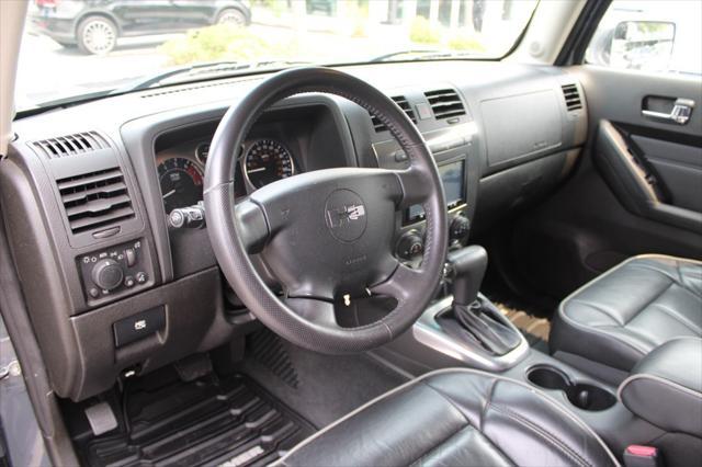 used 2009 Hummer H3T car, priced at $22,885