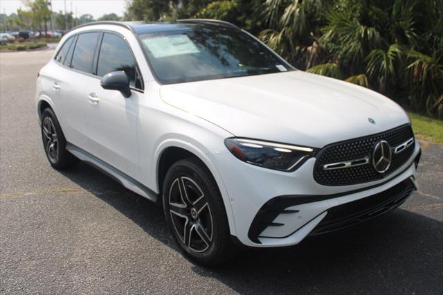 new 2024 Mercedes-Benz GLC 300 car, priced at $65,385