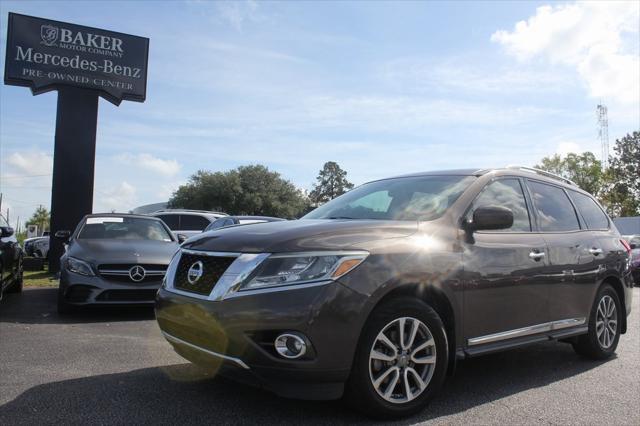 used 2015 Nissan Pathfinder car, priced at $10,888