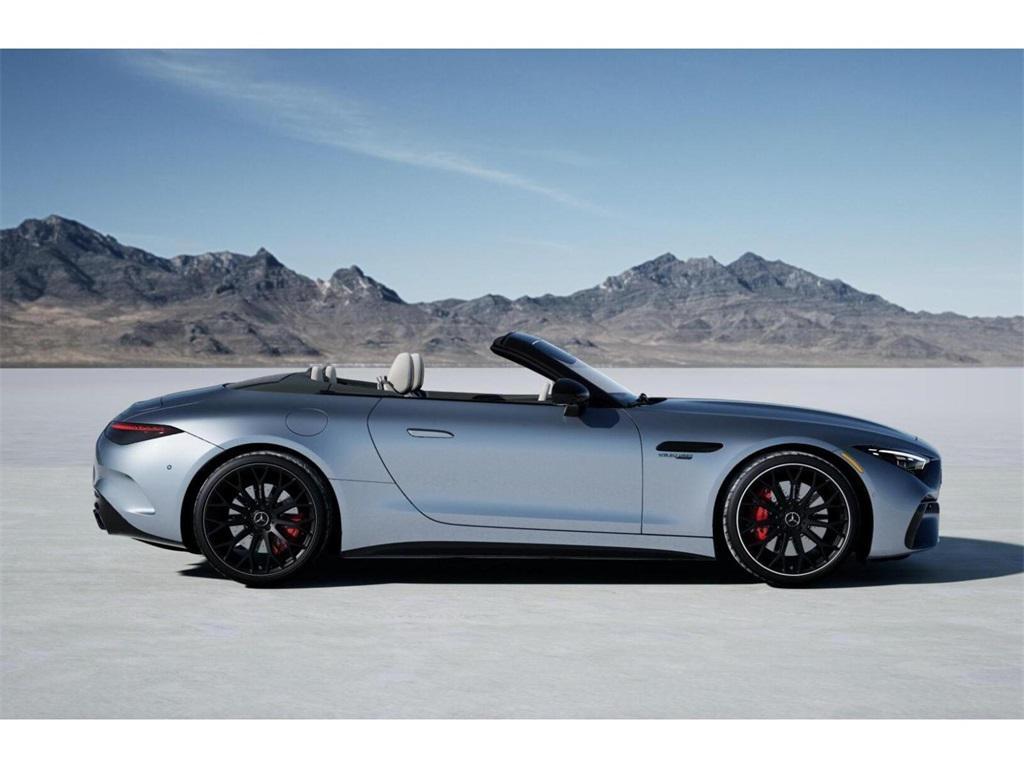 new 2025 Mercedes-Benz AMG SL 55 car, priced at $159,425