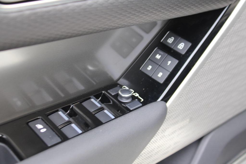 used 2022 Land Rover Range Rover Velar car, priced at $41,620
