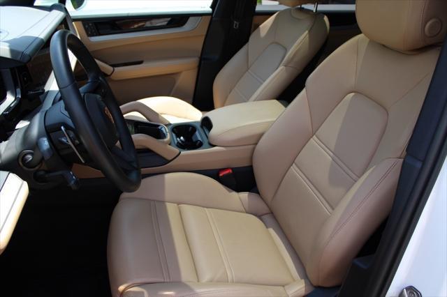 used 2024 Porsche Cayenne car