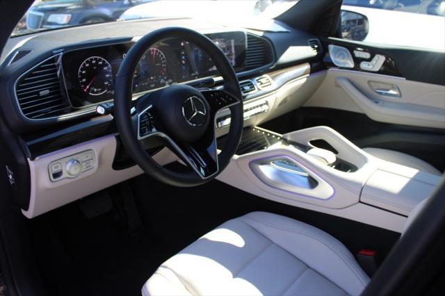 new 2025 Mercedes-Benz GLE-Class car, priced at $76,085