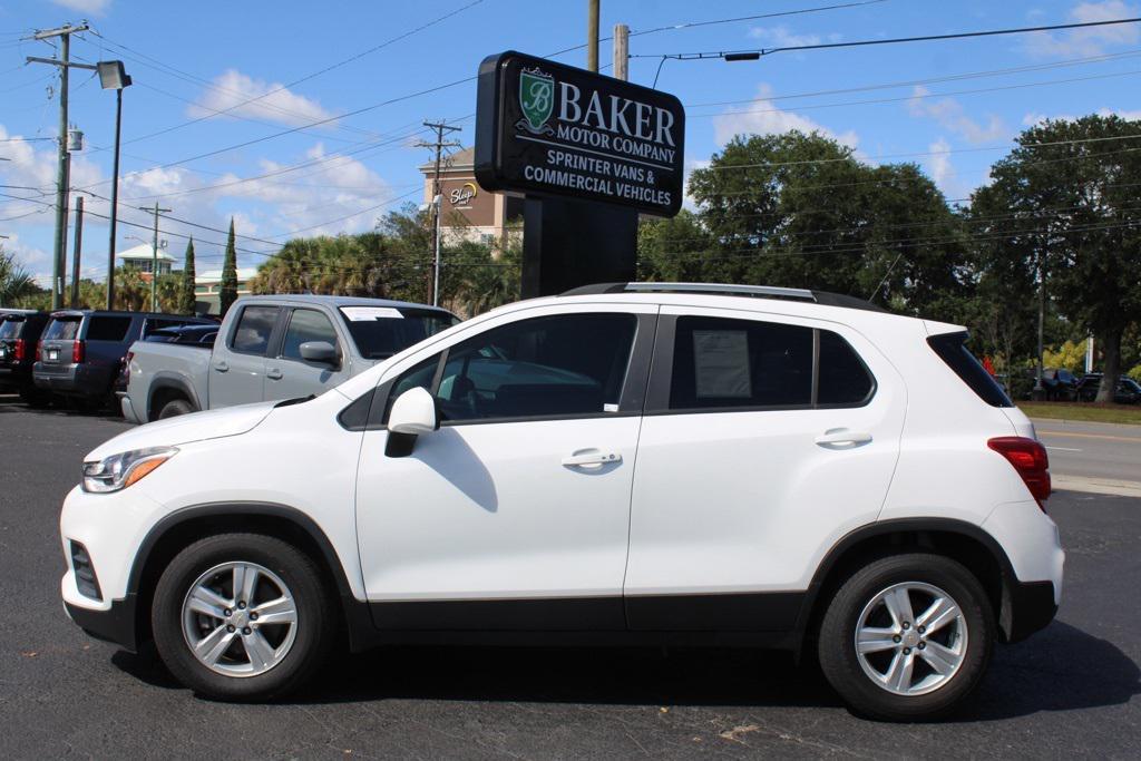 used 2022 Chevrolet Trax car, priced at $17,241