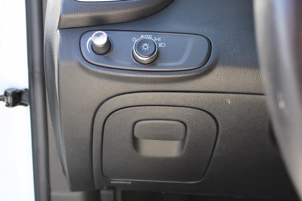 used 2022 Chevrolet Trax car, priced at $17,241