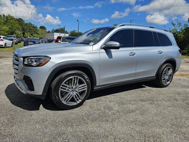 new 2025 Mercedes-Benz GLS 450 car, priced at $97,500