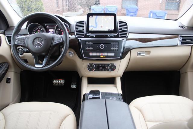 used 2019 Mercedes-Benz GLE 400 car, priced at $29,862