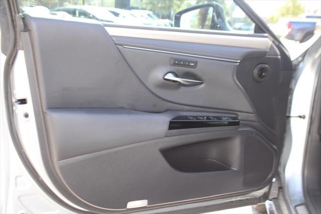 used 2023 Lexus ES 350 car, priced at $44,988