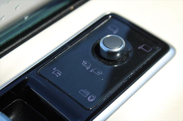 used 2021 Land Rover Range Rover car, priced at $58,458