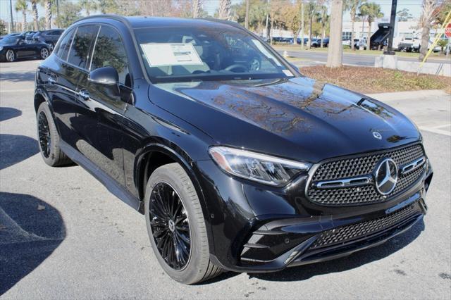 new 2025 Mercedes-Benz GLC 350e car, priced at $70,345