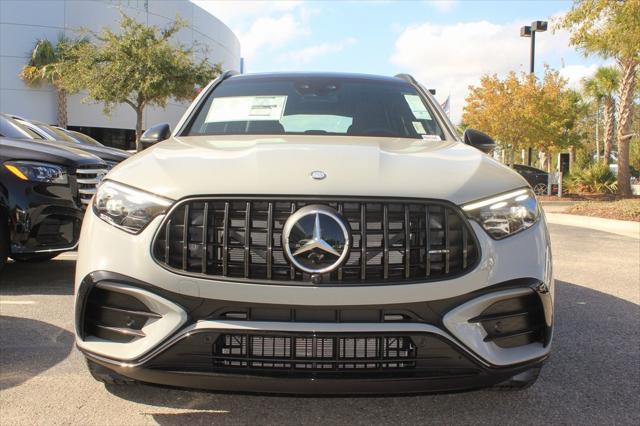 new 2025 Mercedes-Benz GLC 300 car, priced at $101,125