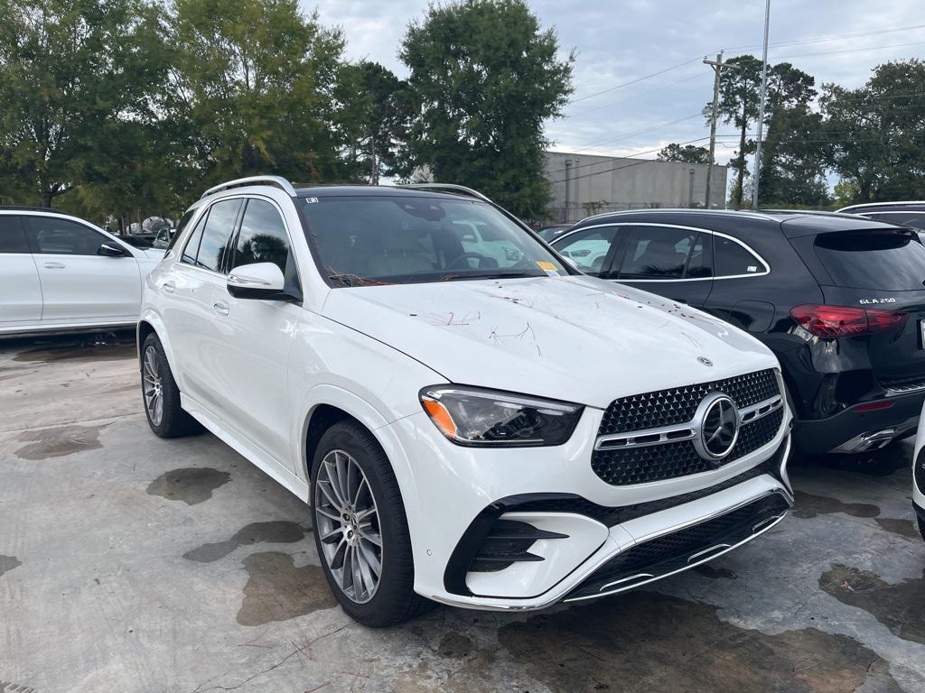 used 2025 Mercedes-Benz GLE 450 car, priced at $74,984