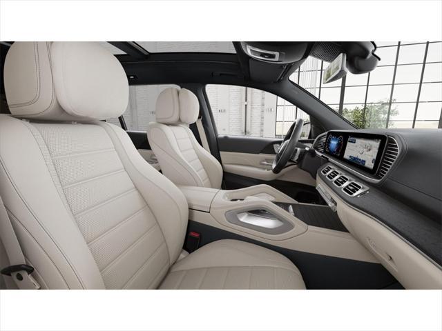 new 2025 Mercedes-Benz GLS 580 car, priced at $120,350