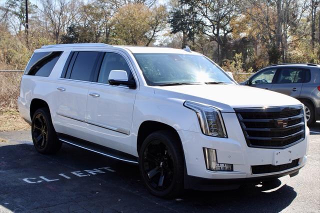 used 2019 Cadillac Escalade ESV car, priced at $39,986