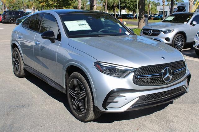 new 2024 Mercedes-Benz GLC 300 car, priced at $68,445