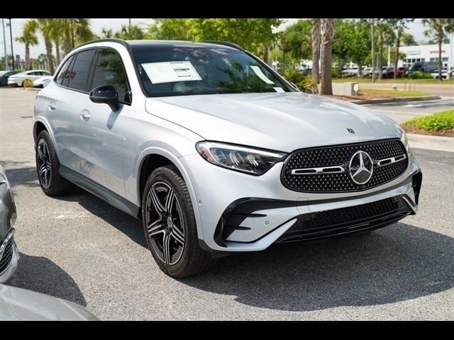 new 2024 Mercedes-Benz GLC 300 car, priced at $58,505