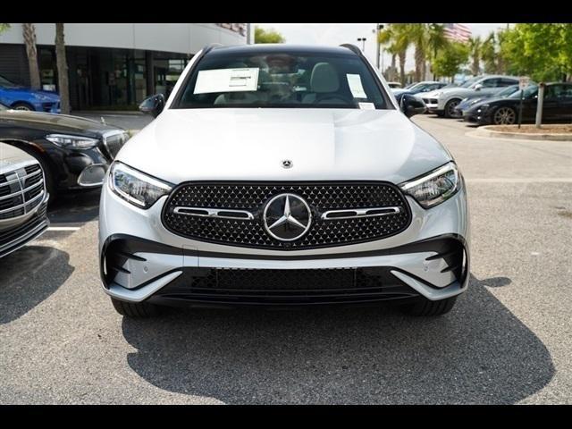 new 2024 Mercedes-Benz GLC 300 car, priced at $58,505