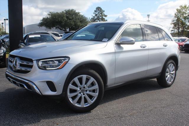 used 2020 Mercedes-Benz GLC 300 car, priced at $31,888