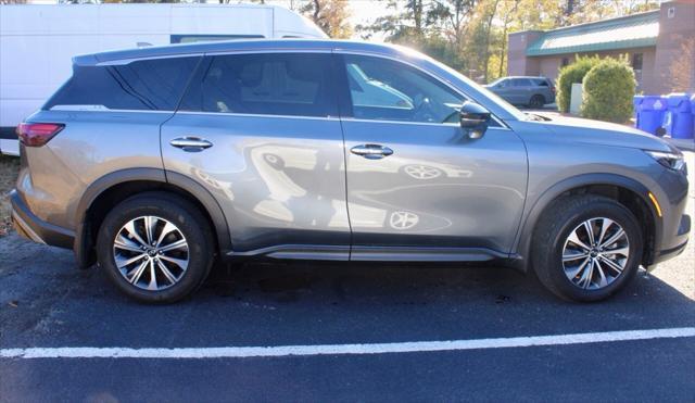 used 2024 INFINITI QX60 car, priced at $39,989