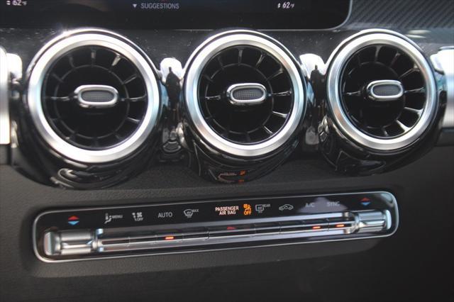 used 2020 Mercedes-Benz GLB 250 car, priced at $26,988