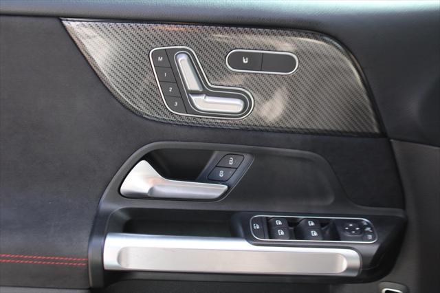 used 2020 Mercedes-Benz GLB 250 car, priced at $26,988