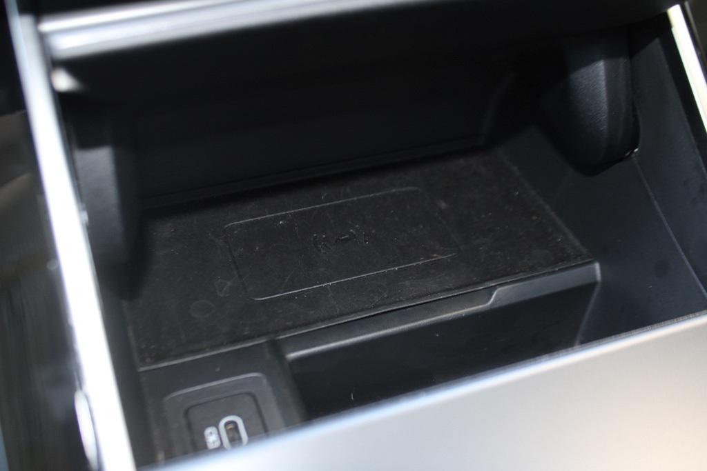 used 2024 Land Rover Range Rover Evoque car, priced at $55,950