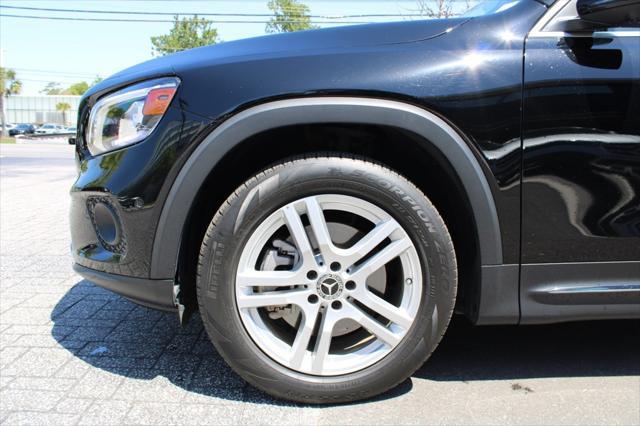 used 2023 Mercedes-Benz GLB 250 car, priced at $38,968