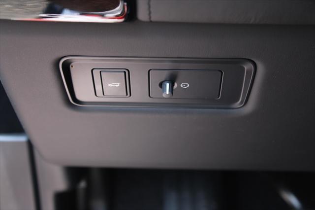 used 2020 Land Rover Range Rover car, priced at $58,292