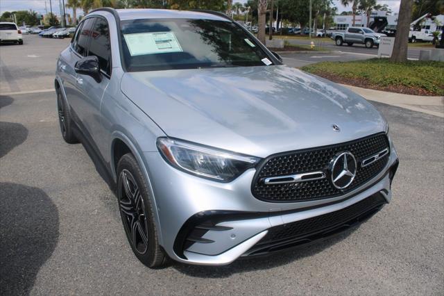 new 2025 Mercedes-Benz GLC 300 car, priced at $63,015