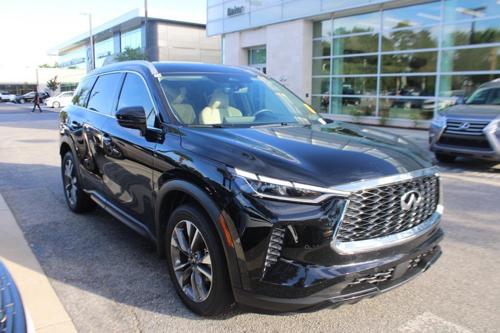 used 2025 INFINITI QX60 car, priced at $53,883