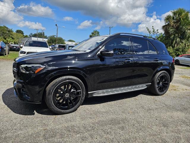 new 2025 Mercedes-Benz GLE 580 car, priced at $106,080