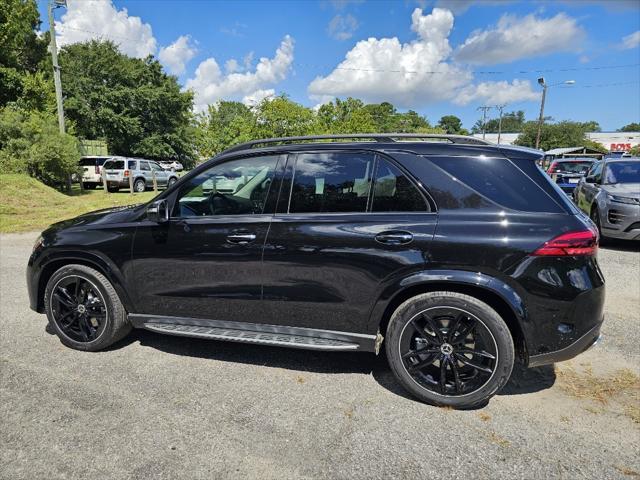 new 2025 Mercedes-Benz GLE 580 car, priced at $106,080