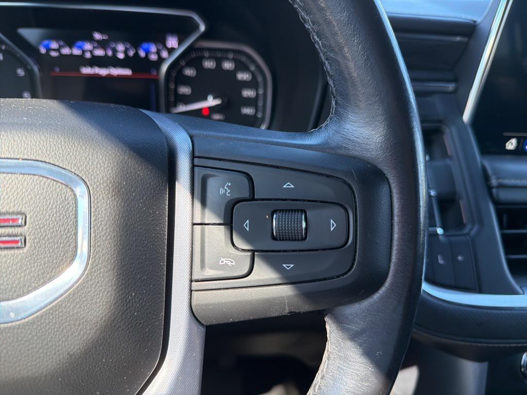 used 2021 GMC Yukon XL car, priced at $45,914
