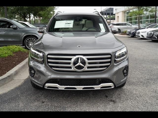 new 2024 Mercedes-Benz GLB 250 car, priced at $50,395