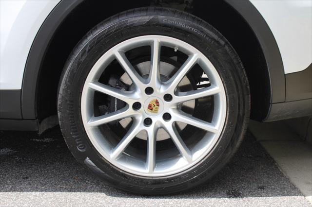 used 2020 Porsche Cayenne car, priced at $49,995