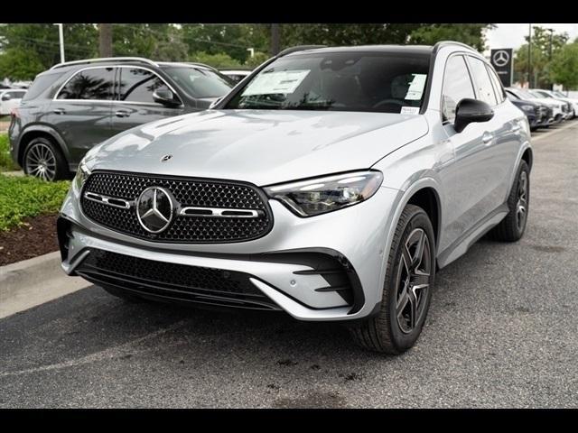 new 2024 Mercedes-Benz GLC 300 car, priced at $63,385