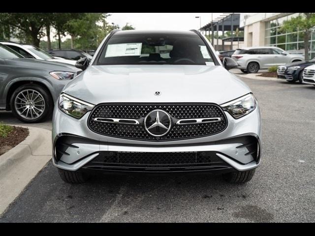 new 2024 Mercedes-Benz GLC 300 car, priced at $63,385