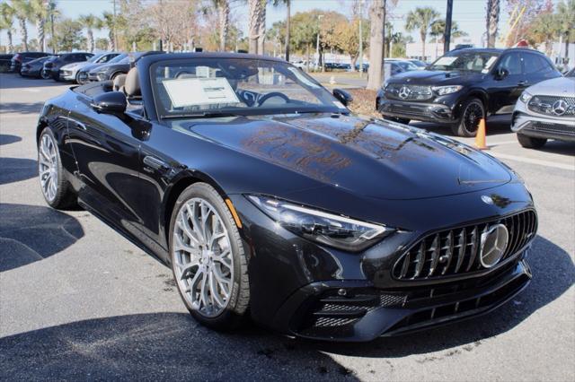 new 2025 Mercedes-Benz AMG SL 43 car, priced at $125,370