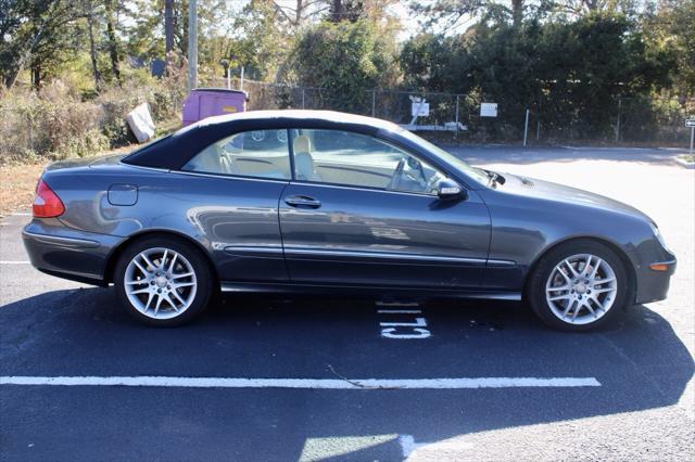 used 2009 Mercedes-Benz CLK-Class car, priced at $12,903