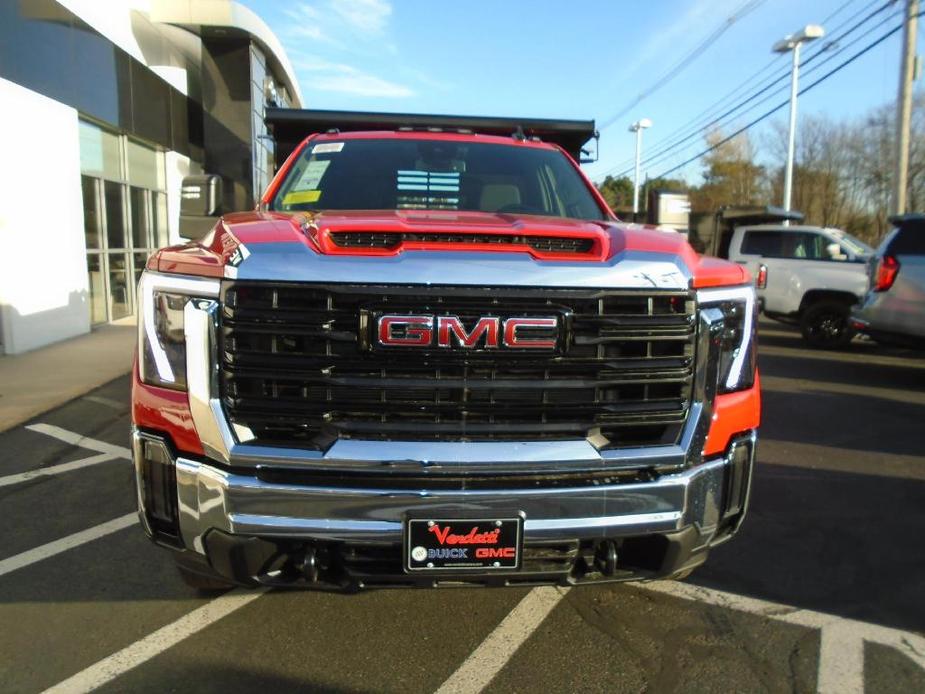 new 2025 GMC Sierra 3500 car, priced at $54,148