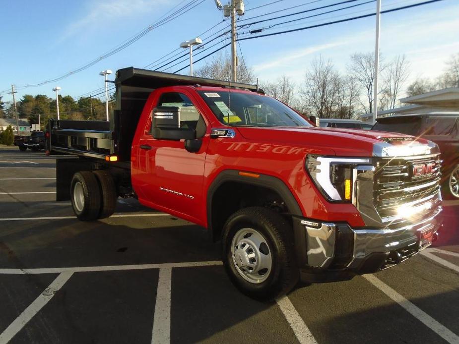 new 2025 GMC Sierra 3500 car, priced at $54,148